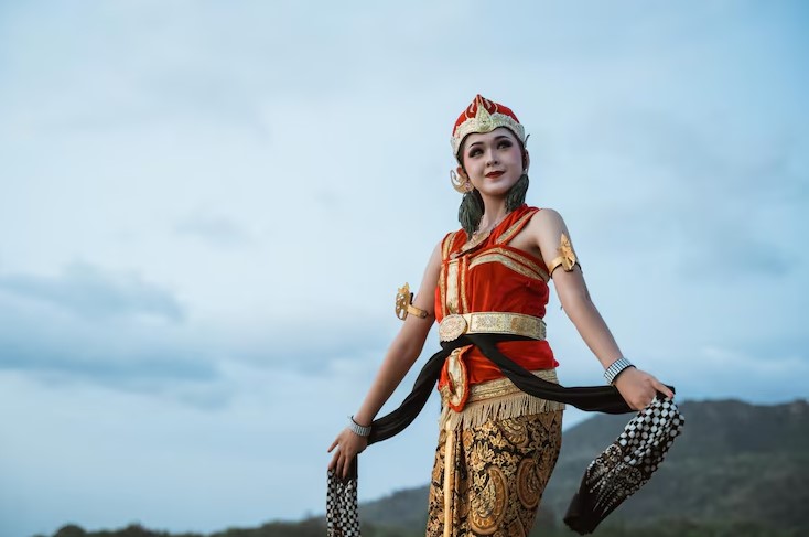 warisan budaya lokal