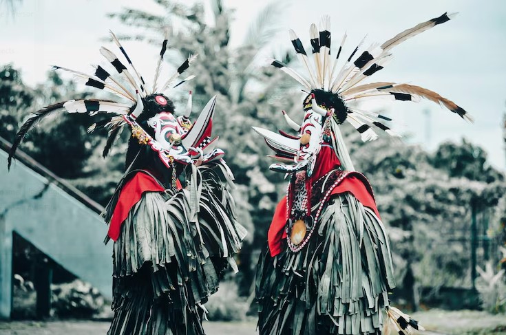 warisan budaya lokal